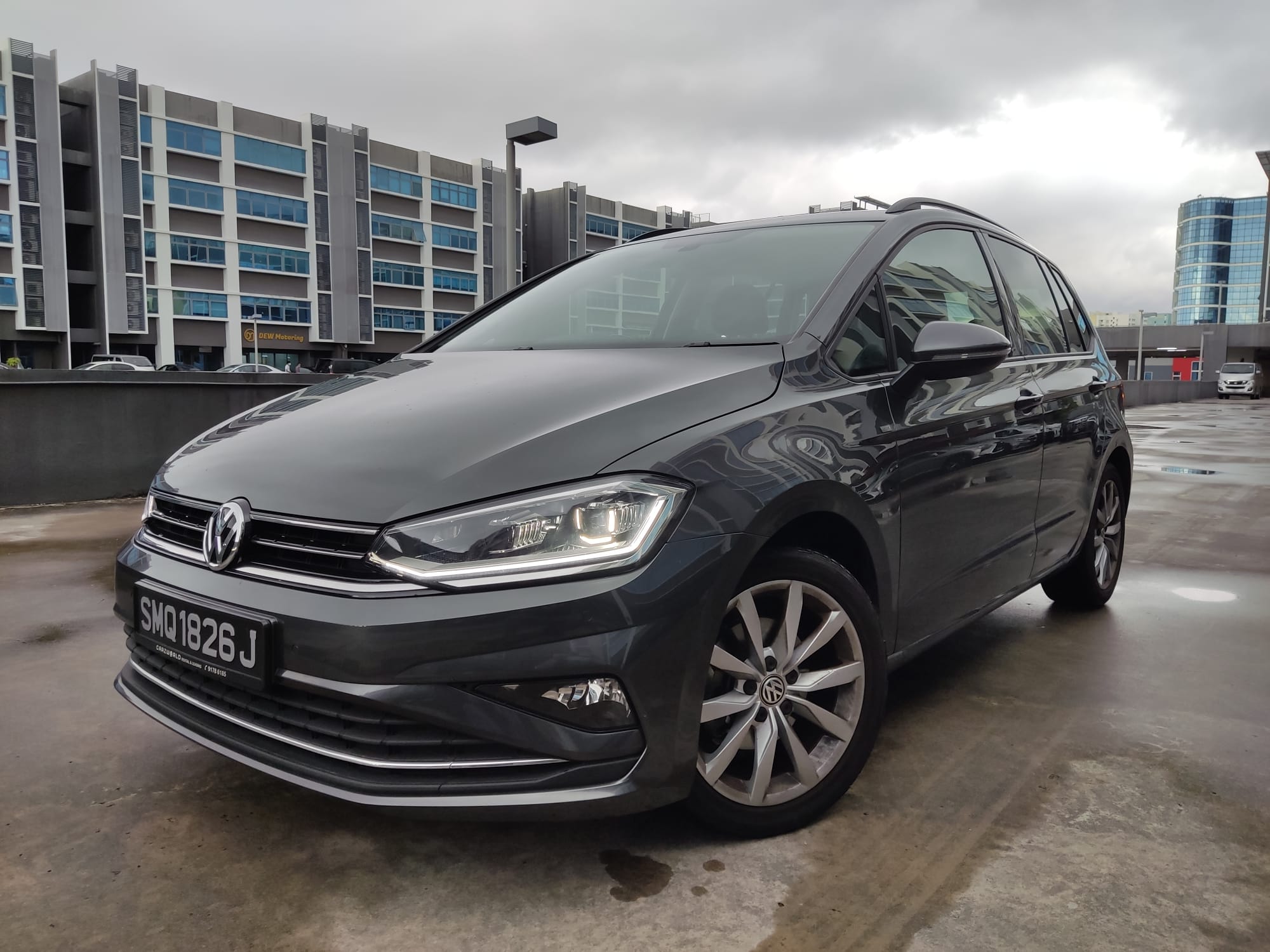 Shop Volkswagen Volkswagen Golf Sportsvan 2019 Volkswagen Golf SV