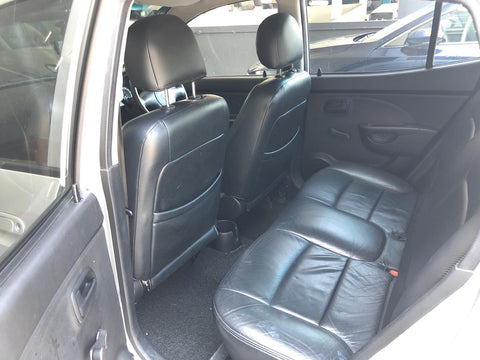 (RENT) Kia Picanto 1.1A