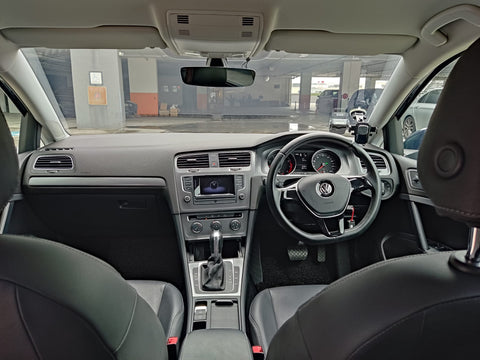 Volkswagen Golf 1.2A TSI