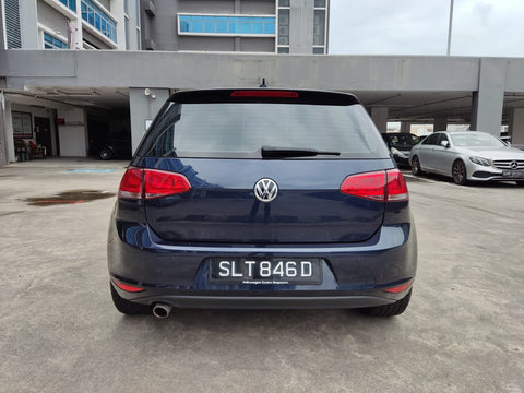 Volkswagen Golf 1.2A TSI